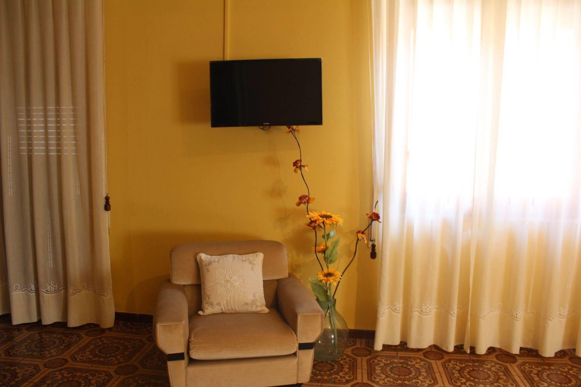 B&B President Palace Riposto Esterno foto